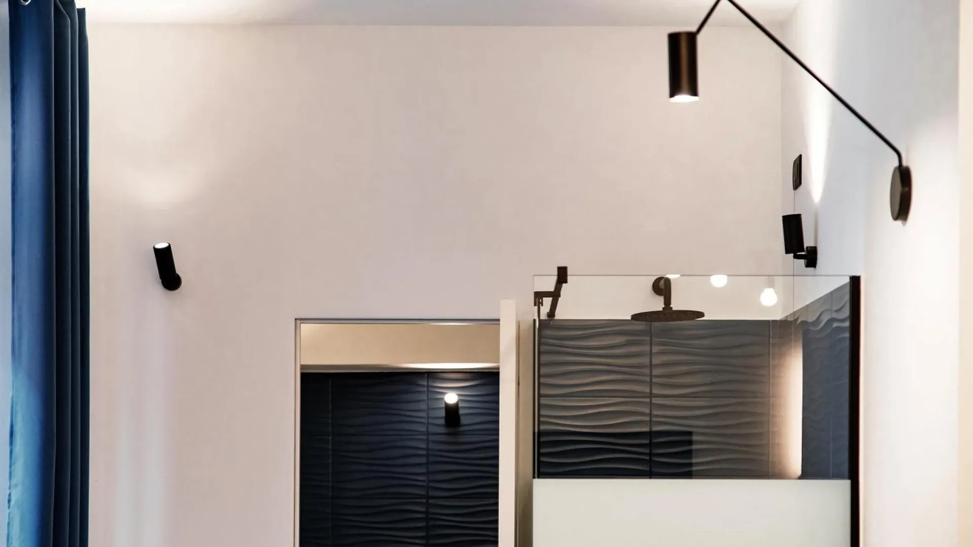 Guesthouse Linaio - The House Of Travelers Como