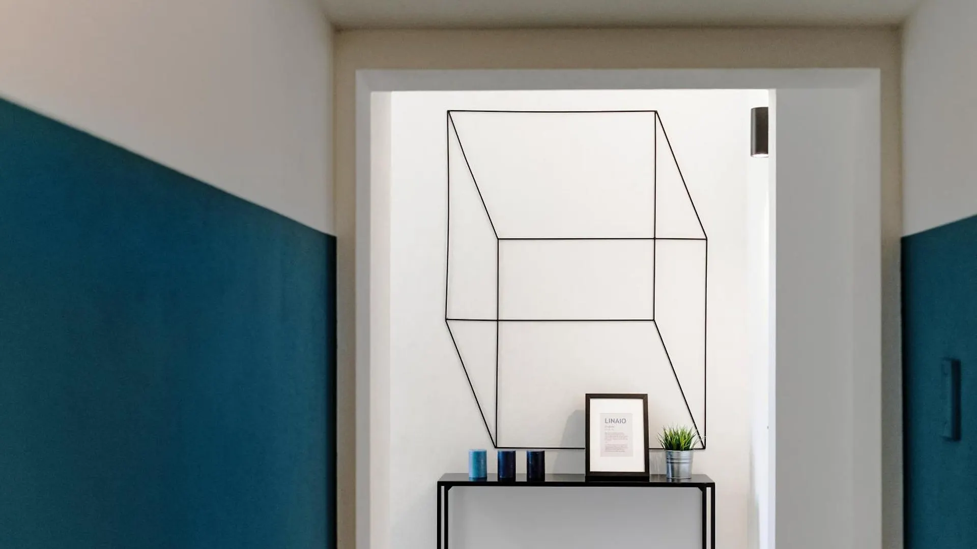 Guesthouse Linaio - The House Of Travelers Como Italien