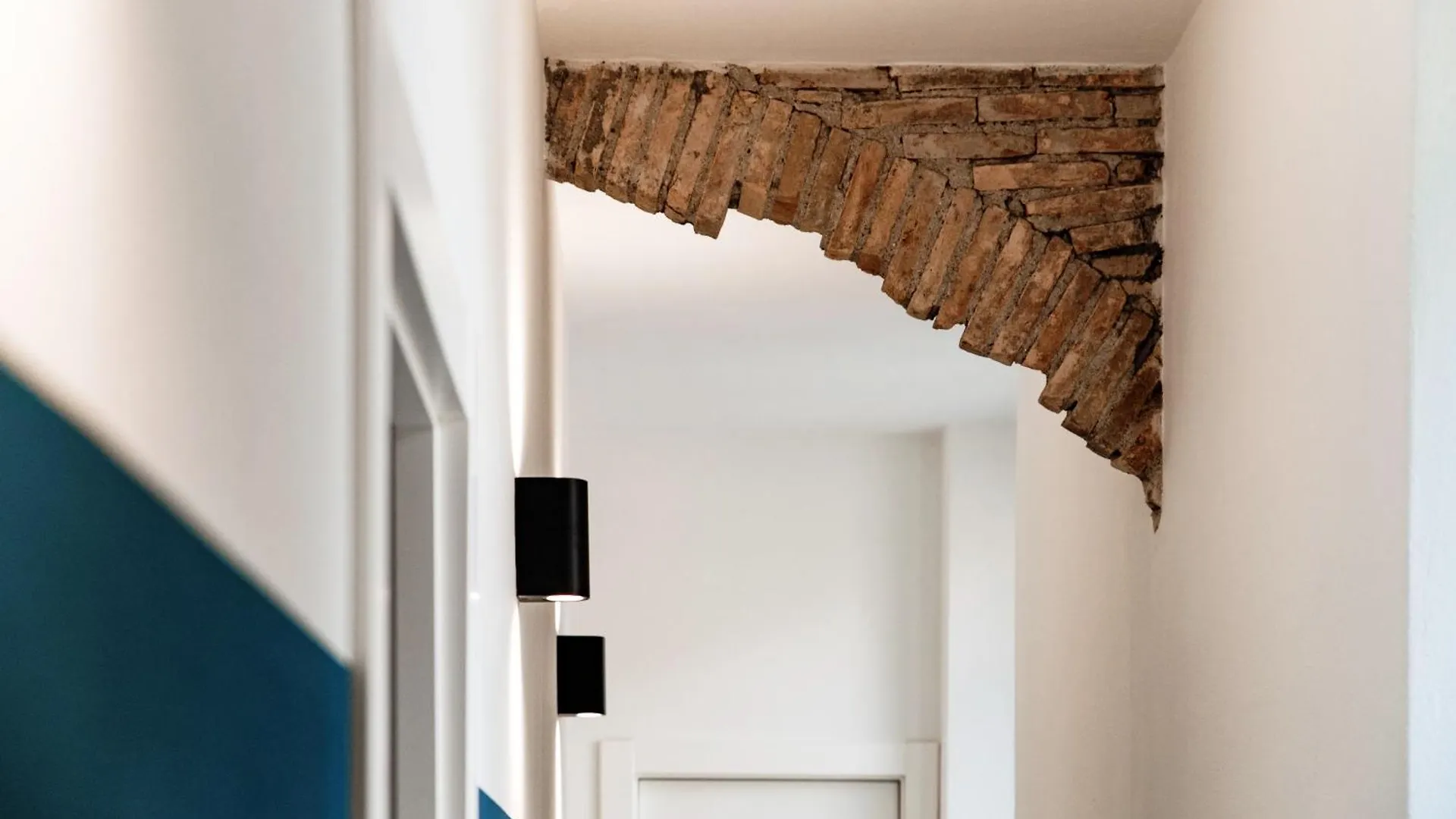 Gæstehus Guesthouse Linaio - The House Of Travelers Como Italien